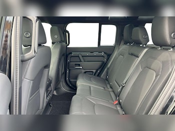 Used Land Rover Defender 2025 for sale - 77577267: Photo