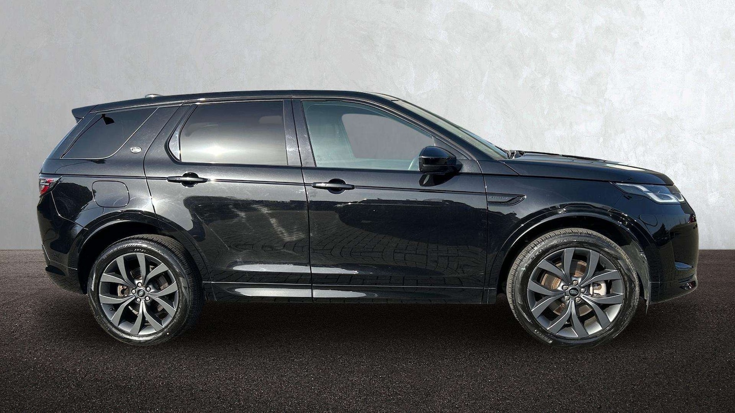 Used Land Rover Discovery Sport 2022 for sale - 77674657: Photo 5