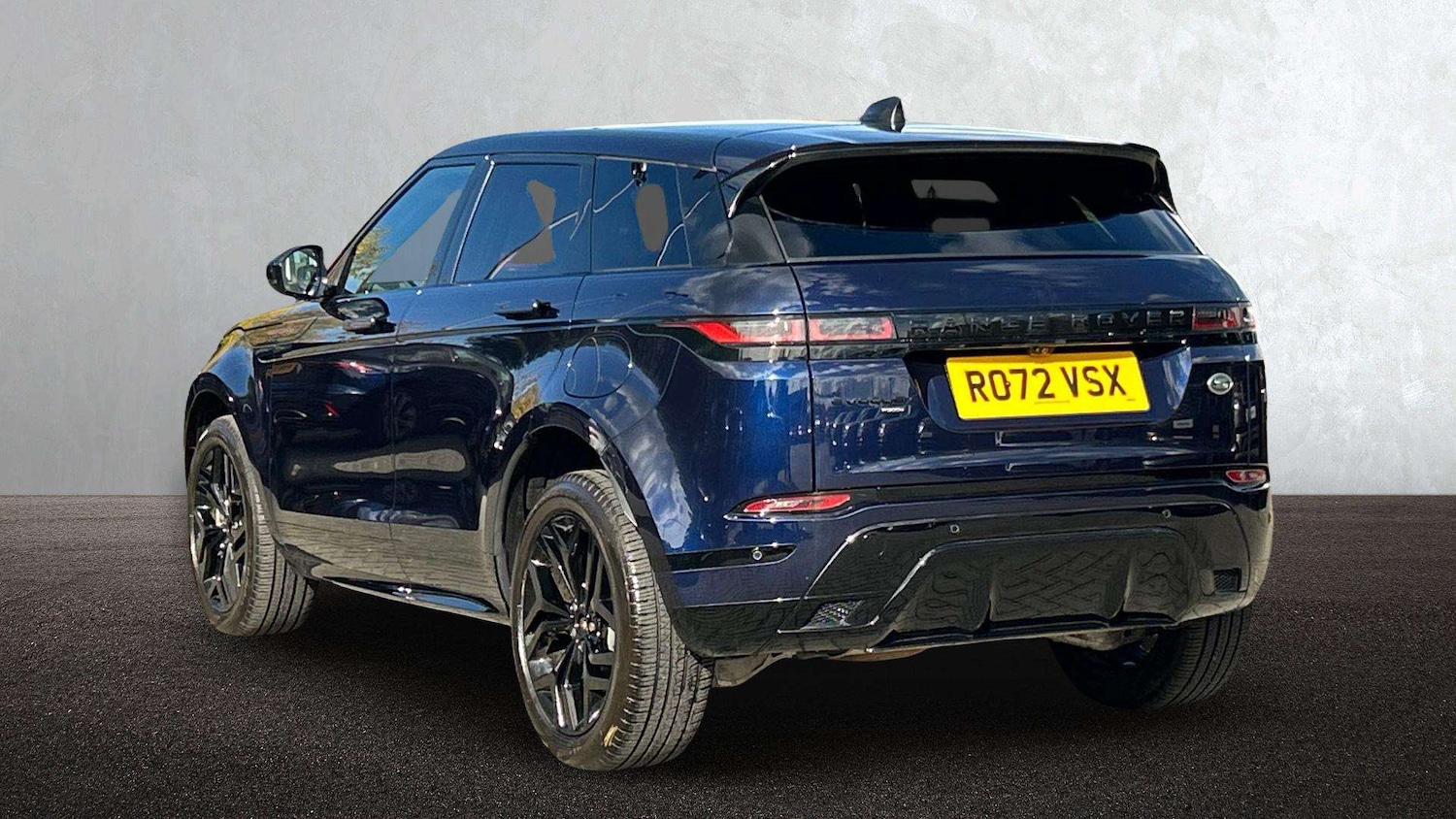 Used Land Rover Range Rover Evoque 2022 for sale - 76459898: Photo 2