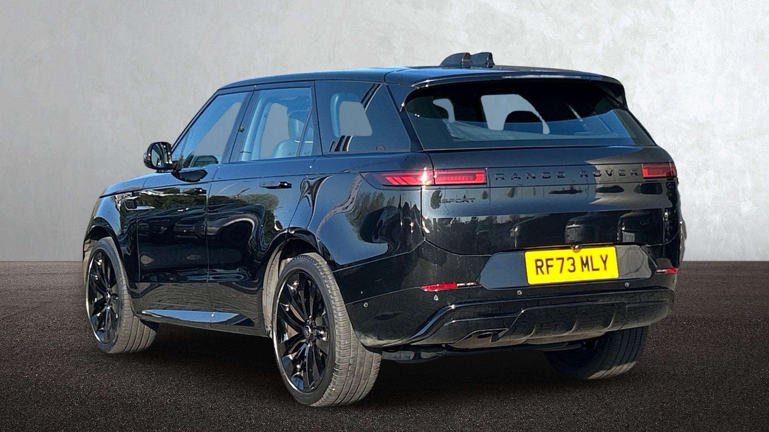 Used Land Rover Range Rover Sport 2023 for sale - 77960950: Photo 2