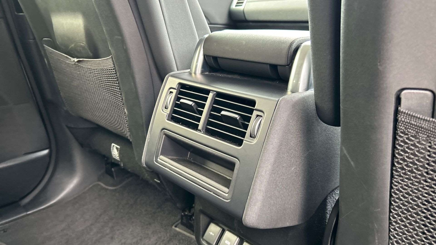 Used Land Rover Discovery 2023 for sale - 76460168: Photo 18