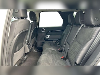 Used Land Rover Discovery 2023 for sale - 76460168: Photo