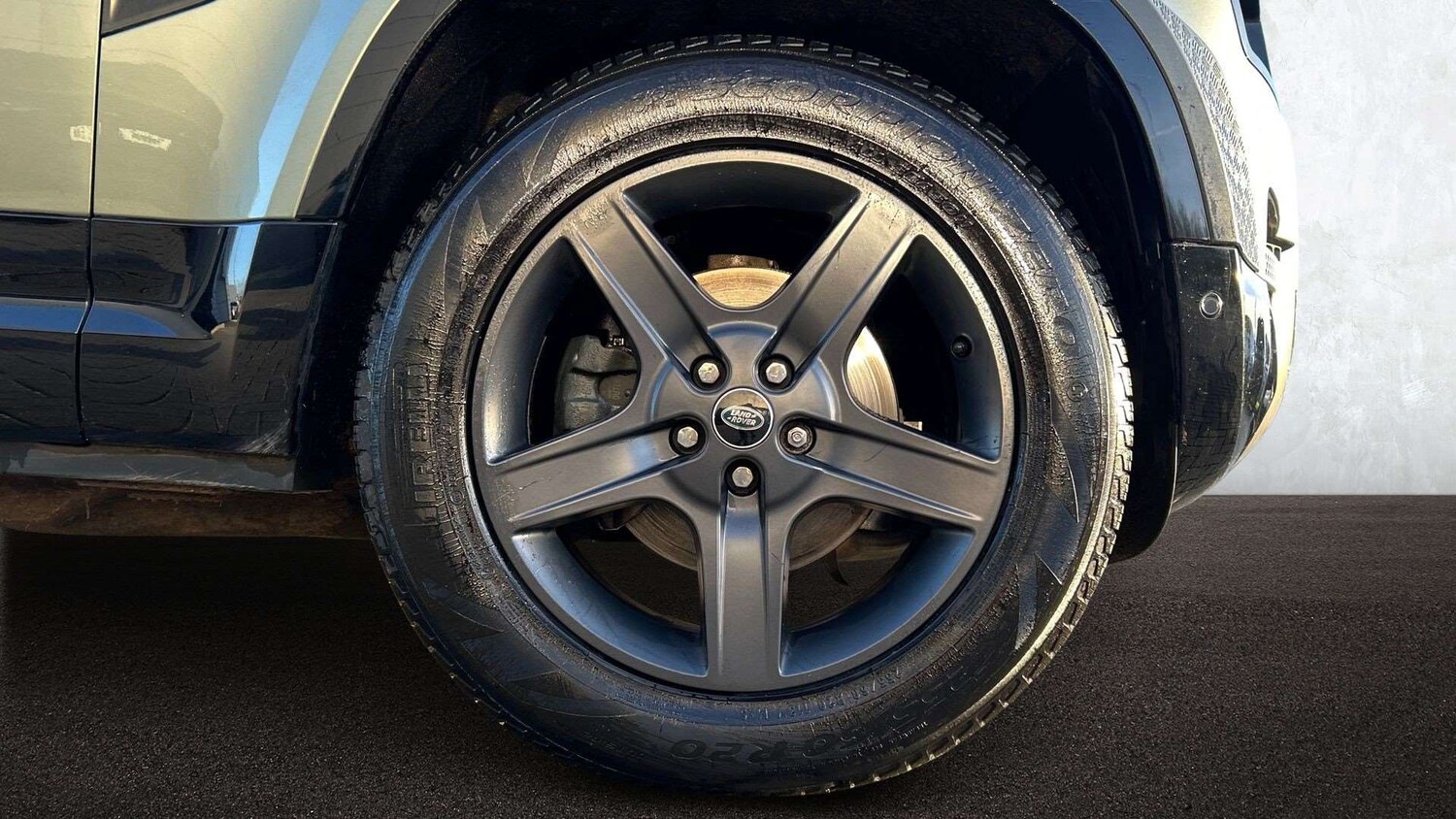 Used Land Rover Defender 2022 for sale - 77361281: Photo 8