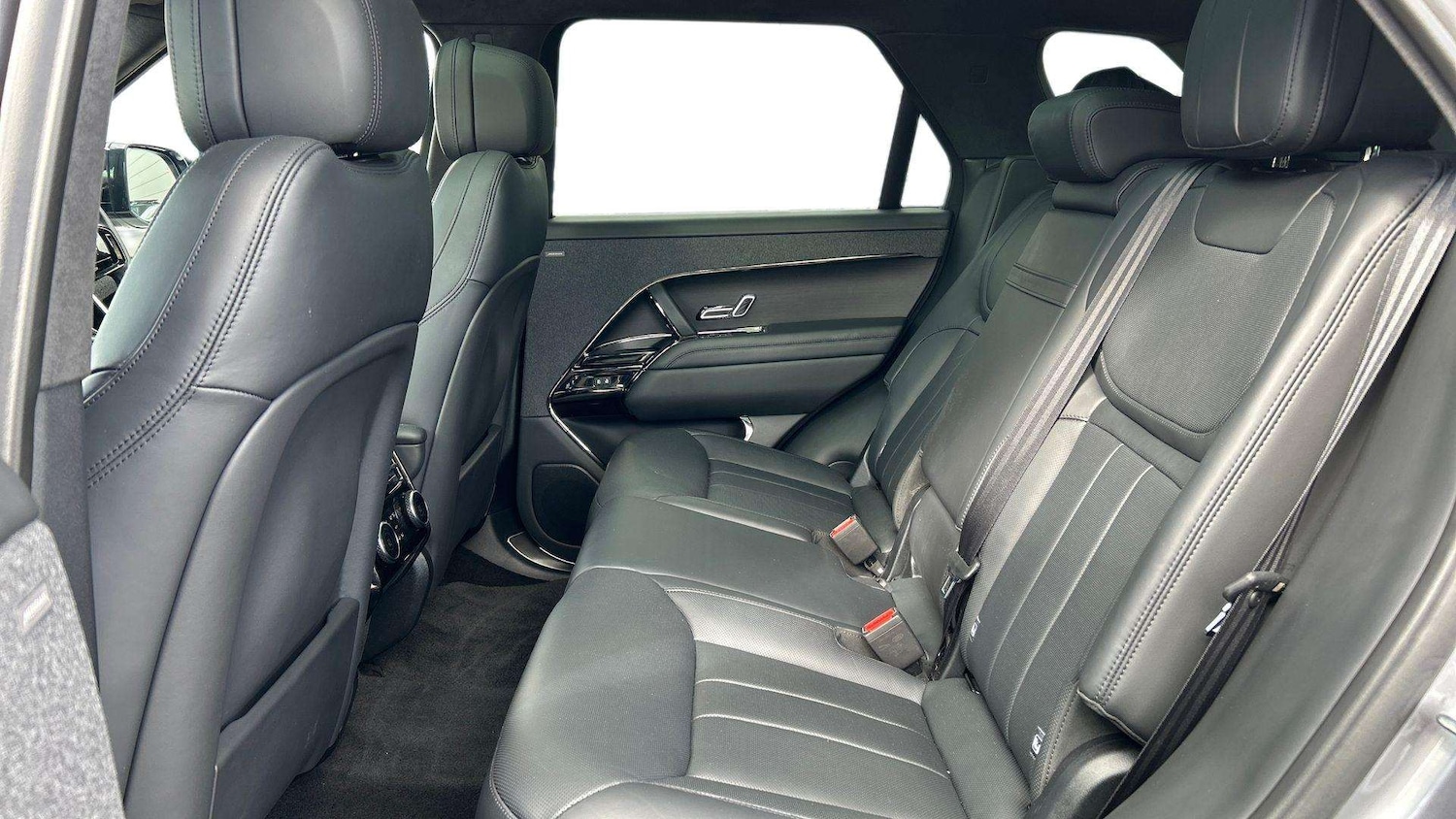 Used Land Rover Range Rover Sport 2023 for sale - 76460564: Photo 4