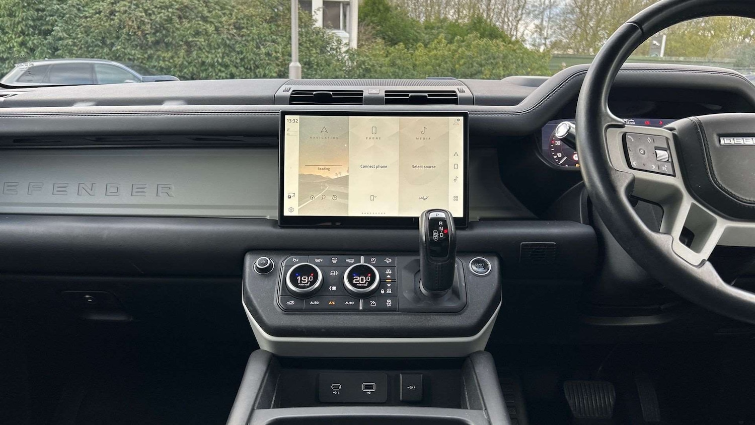 Used Land Rover Defender for sale - 76705110: Photo 14