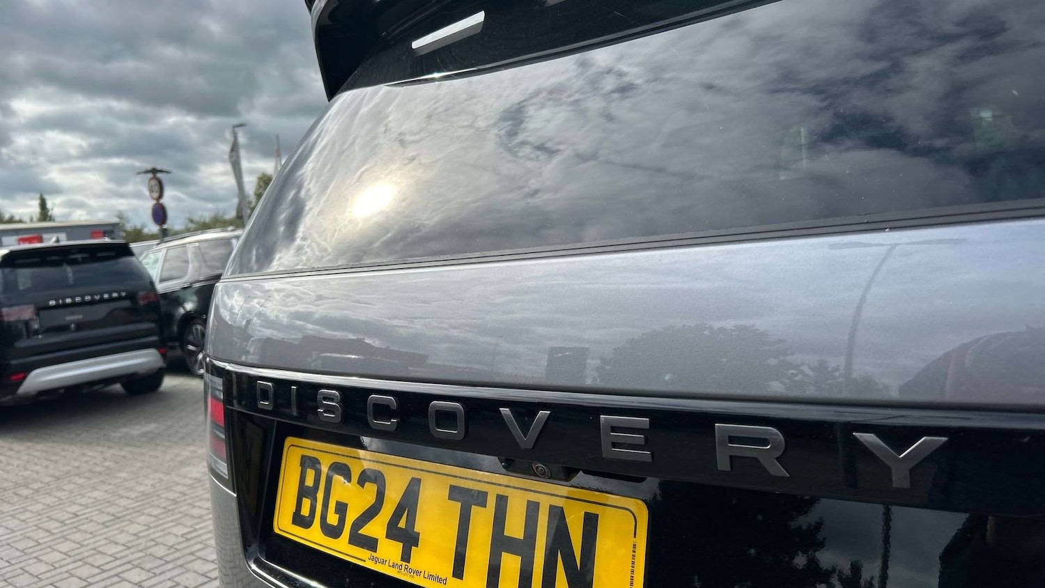 Used Land Rover Discovery 2024 for sale - 76460571: Photo 26