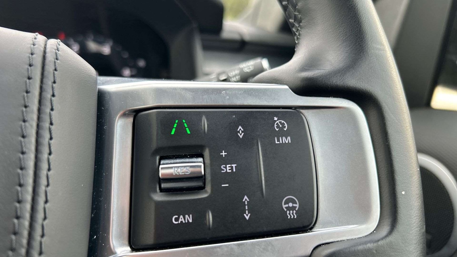 Used Land Rover Discovery 2024 for sale - 76460571: Photo 34