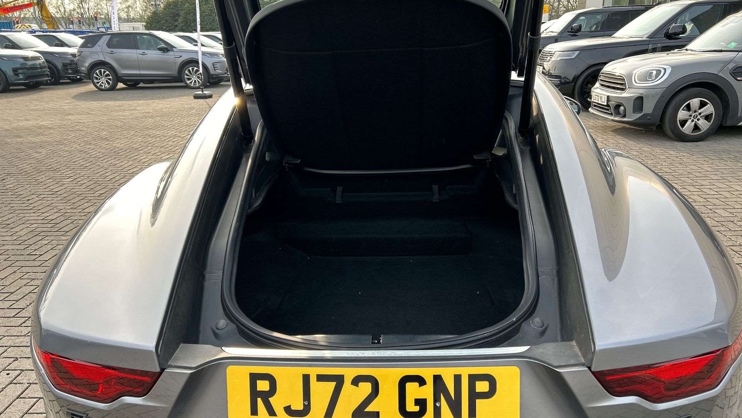 Used Jaguar F-Type for sale - 77995831: Photo 10