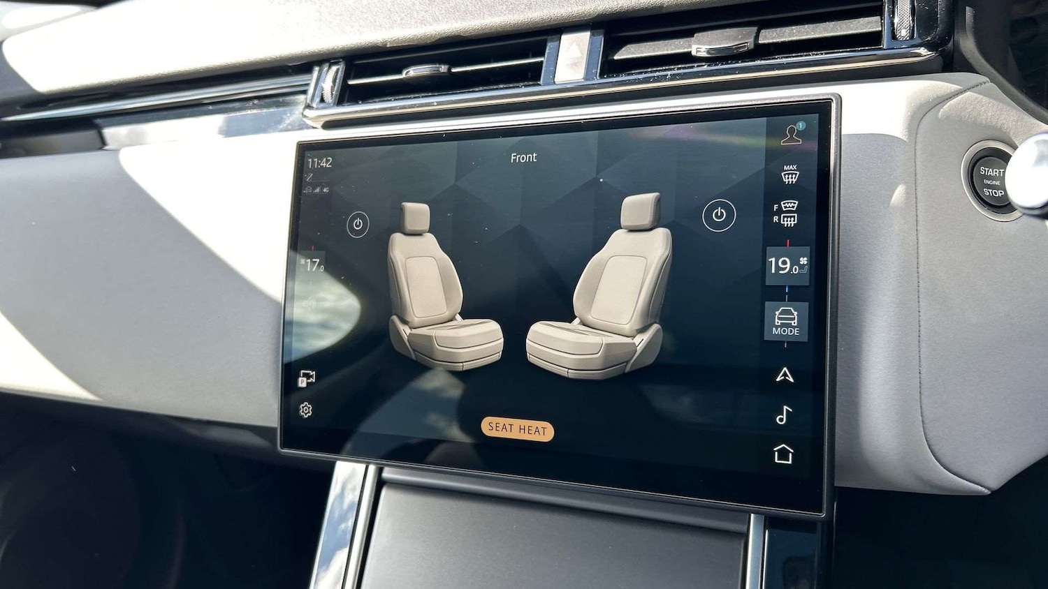 Used Land Rover Range Rover Velar 2025 for sale - 76460406: Photo 22