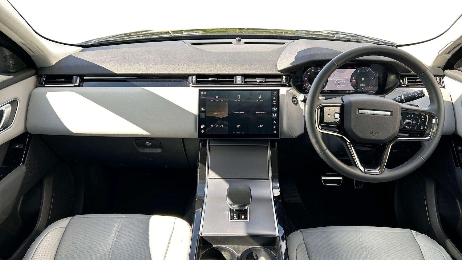 Used Land Rover Range Rover Velar 2025 for sale - 76460406: Photo 9