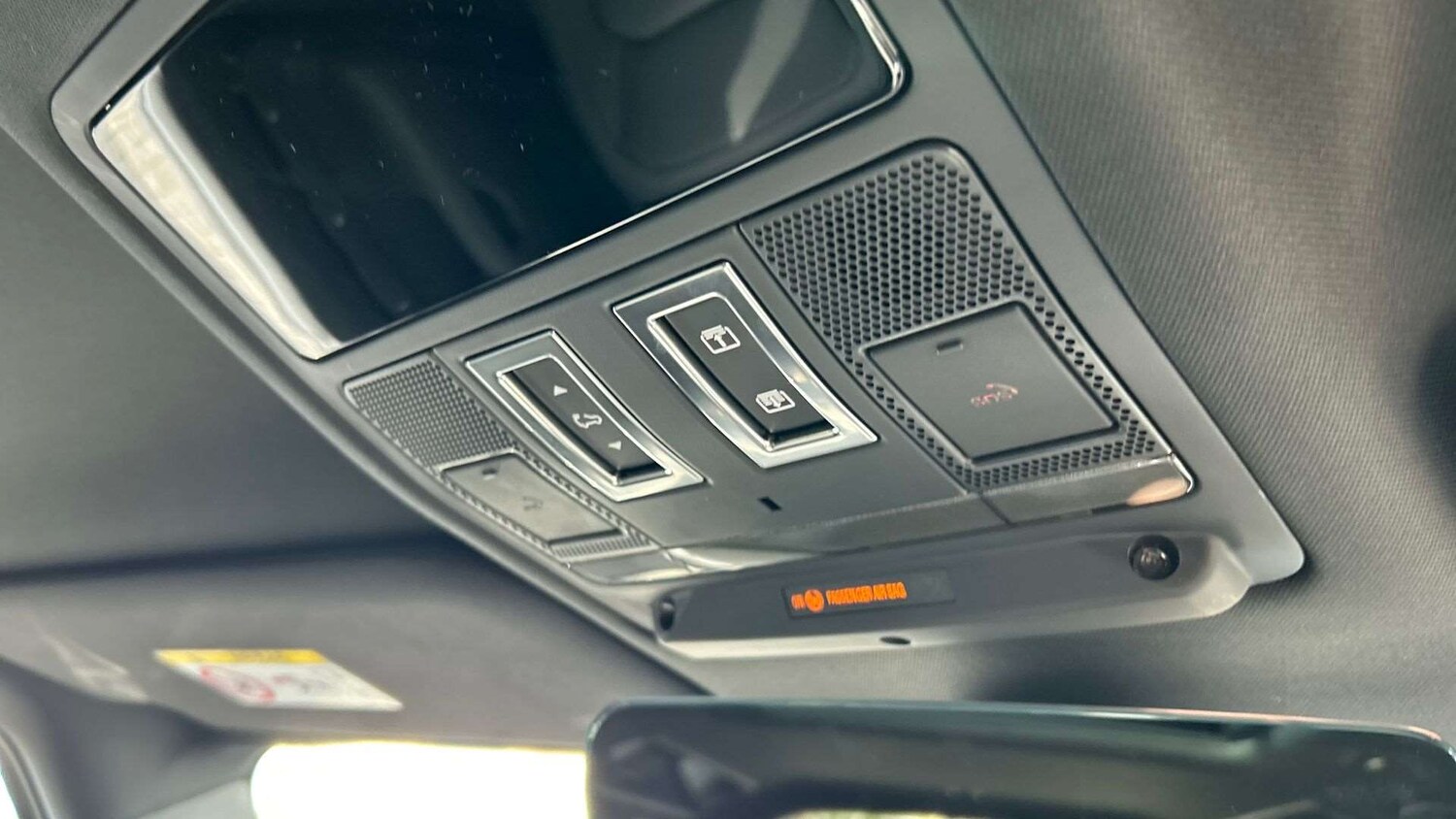 Used Land Rover Defender 2025 for sale - 77577379: Photo 23