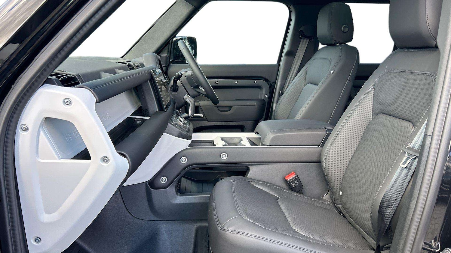 Used Land Rover Defender 2025 for sale - 77577379: Photo 3