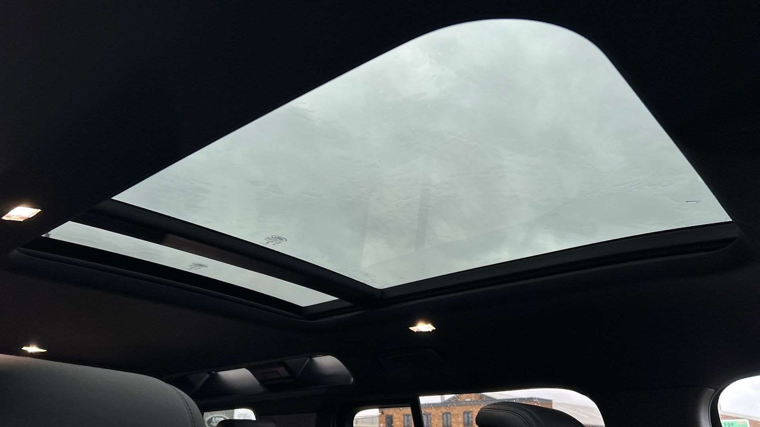 Used Land Rover Defender 2024 for sale - 77308508: Photo 21