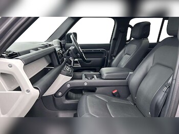 Used Land Rover Defender 2024 for sale - 77308508: Photo