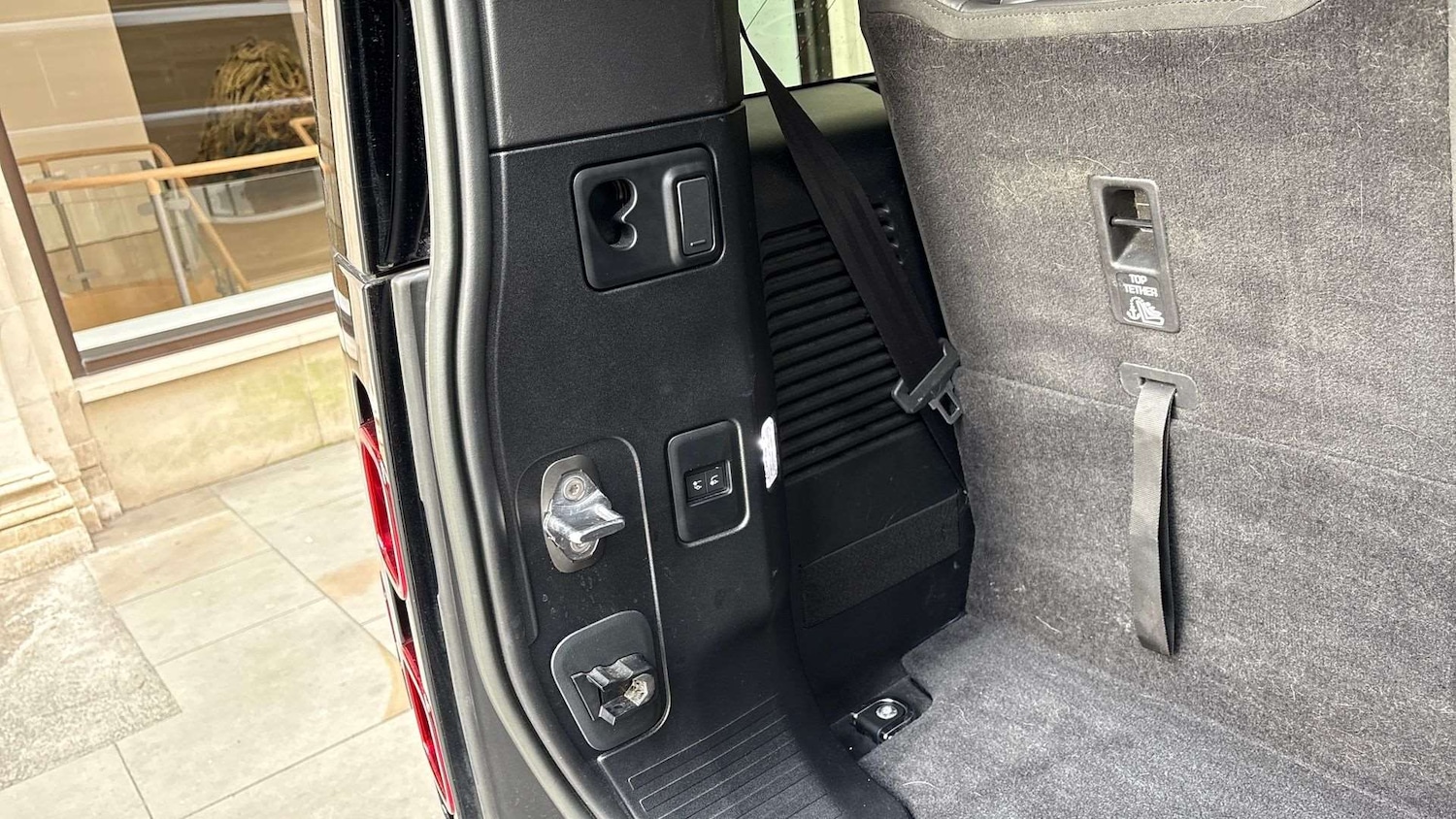 Used Land Rover Defender 2023 for sale - 77294161: Photo 29