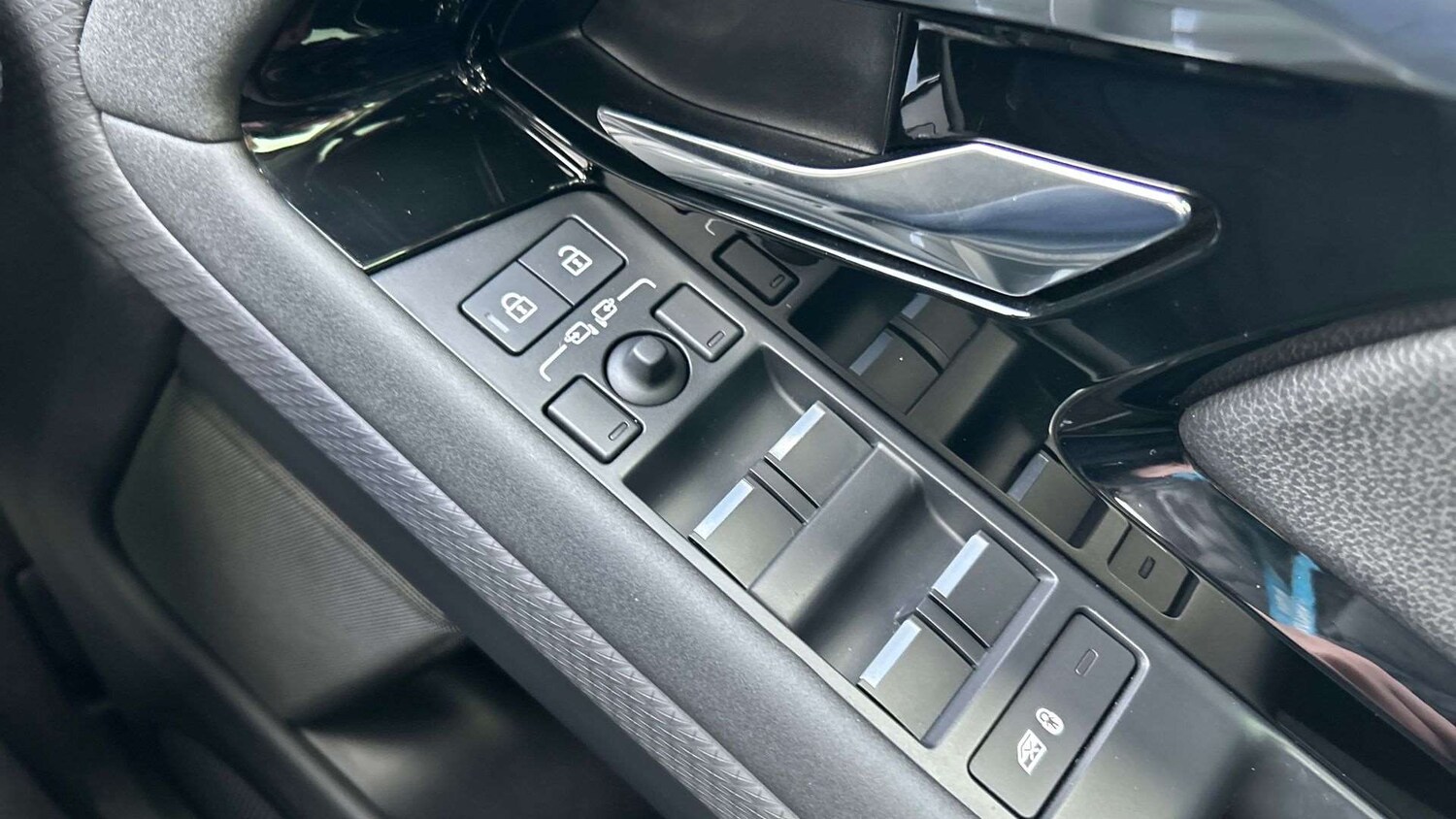 Used Land Rover Range Rover Evoque for sale - 78118657: Photo 25