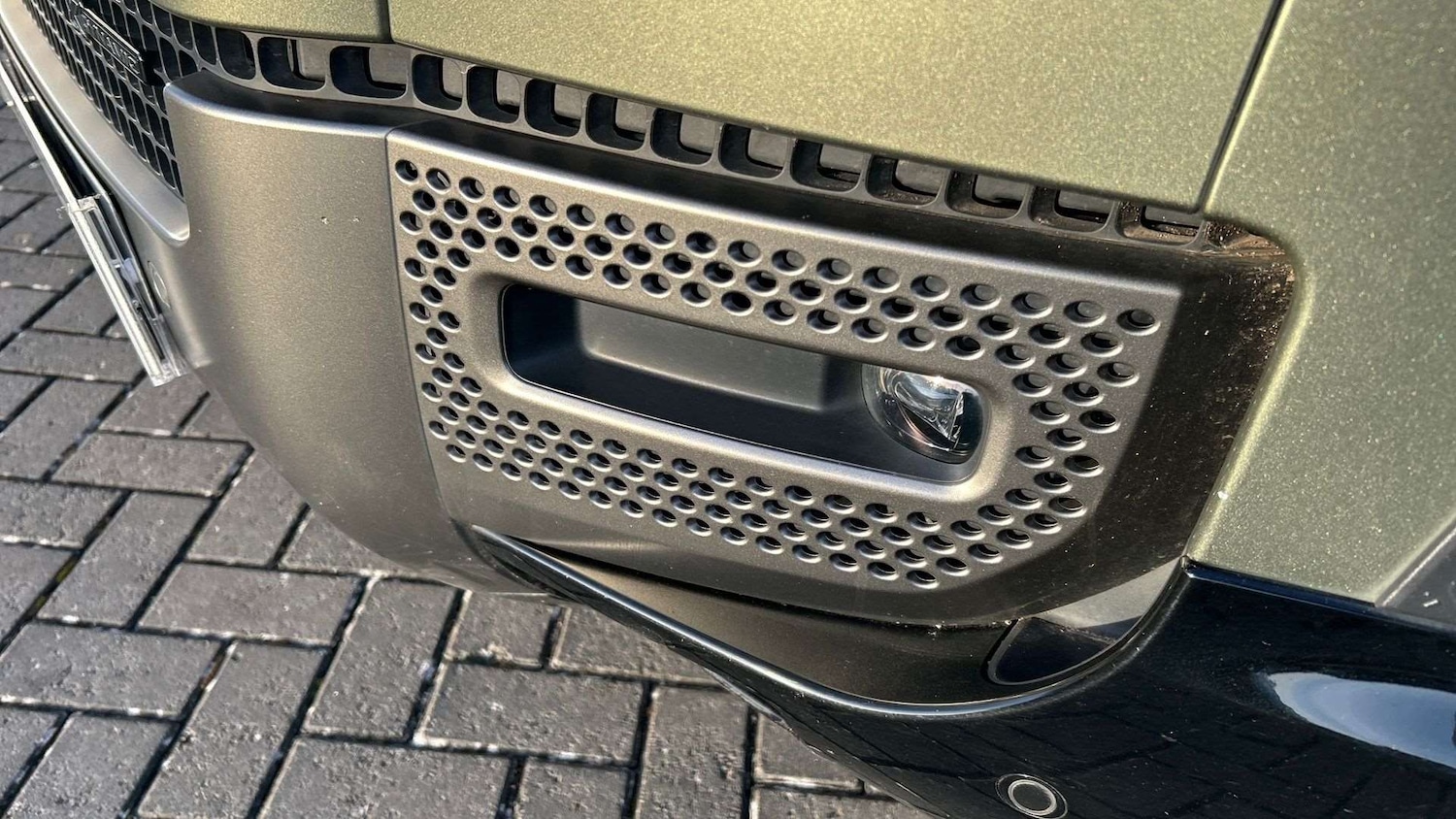 Used Land Rover Defender 2022 for sale - 77093435: Photo 30