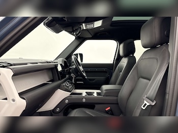 Used Land Rover Defender 2024 for sale - 79190054: Photo