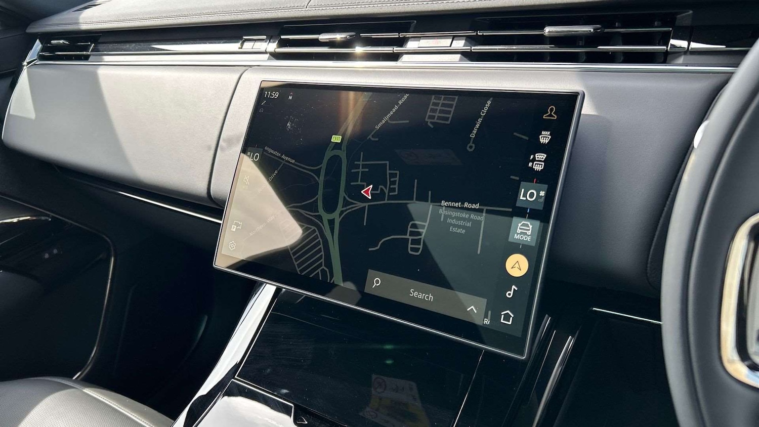 Used Land Rover Range Rover Sport 2025 for sale - 76610688: Photo 11