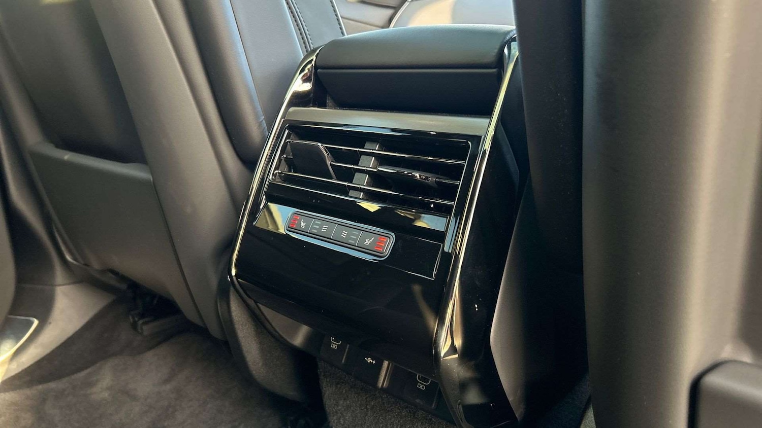 Used Land Rover Range Rover Sport 2025 for sale - 76610688: Photo 18