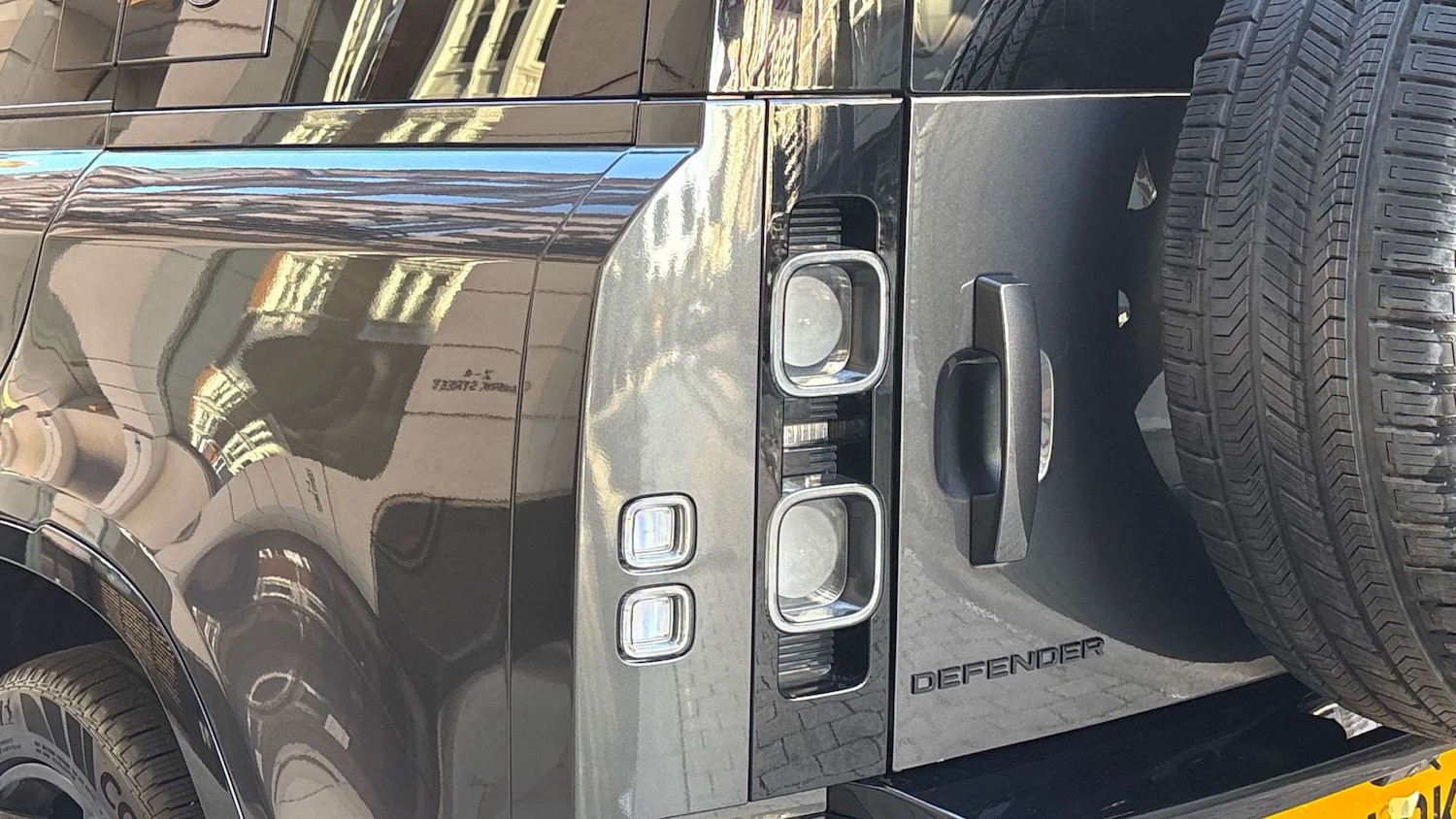 Used Land Rover Defender 2024 for sale - 77373764: Photo 19