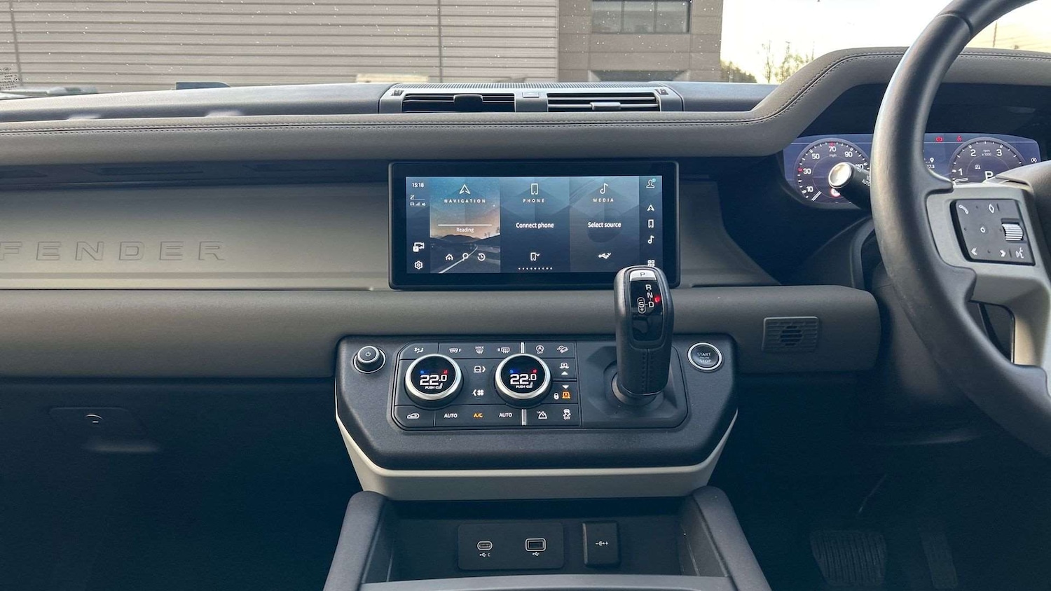 Used Land Rover Defender 2022 for sale - 76804995: Photo 14