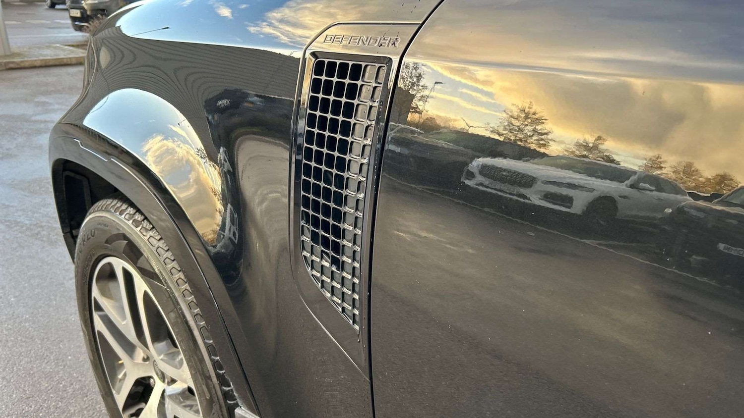 Used Land Rover Defender 2022 for sale - 76804995: Photo 20