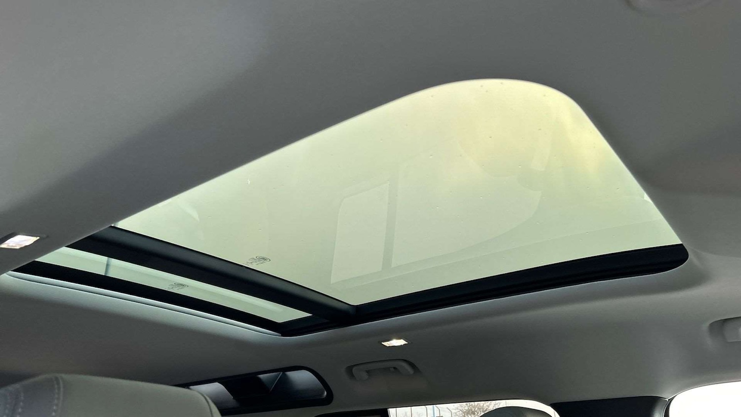 Used Land Rover Defender 2022 for sale - 76804995: Photo 21