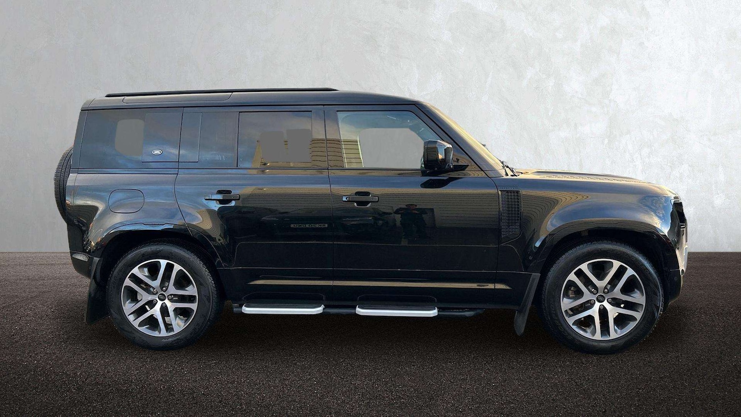 Used Land Rover Defender 2022 for sale - 76804995: Photo 5