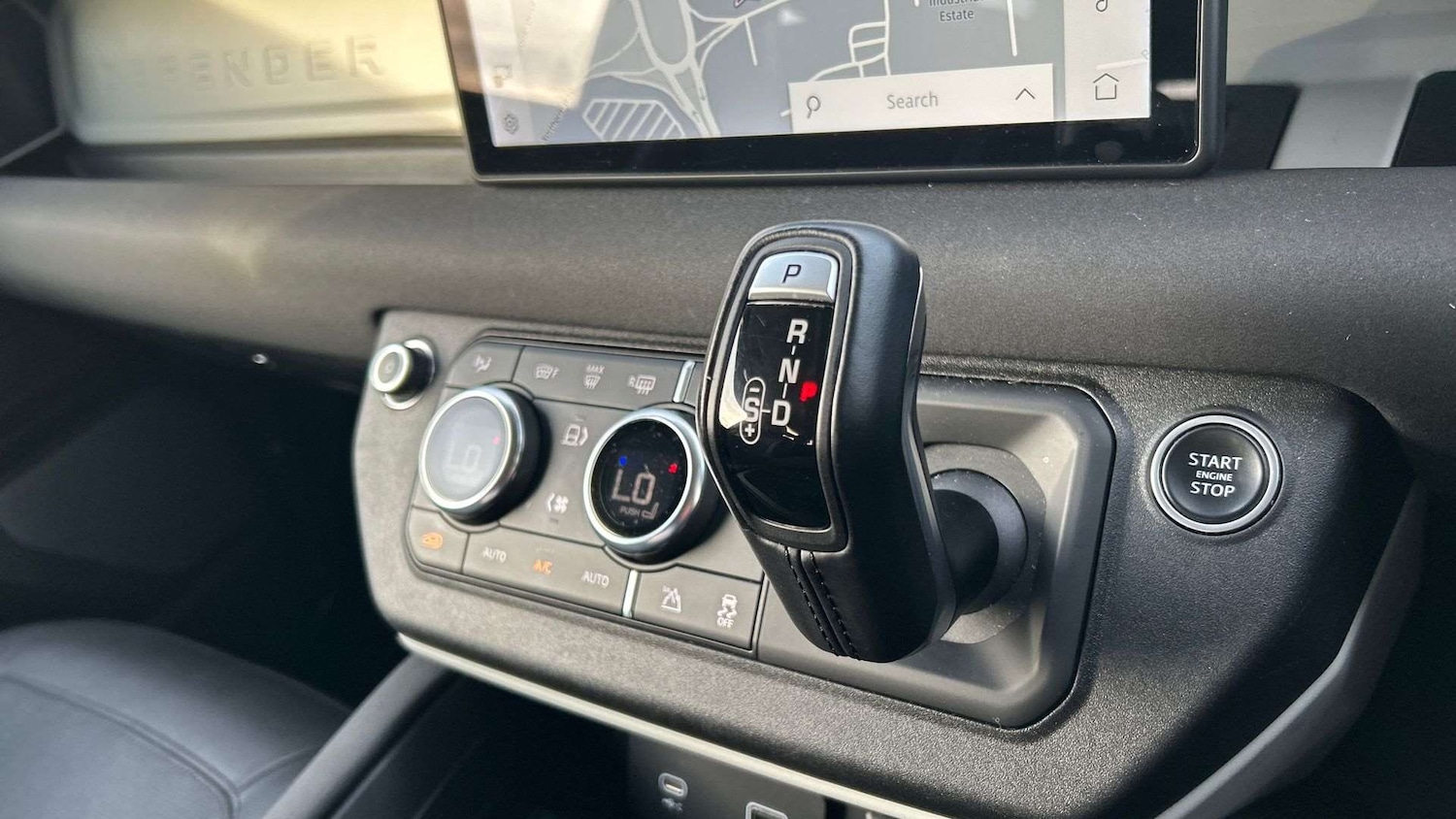 Used Land Rover Defender 2021 for sale - 77032158: Photo 13