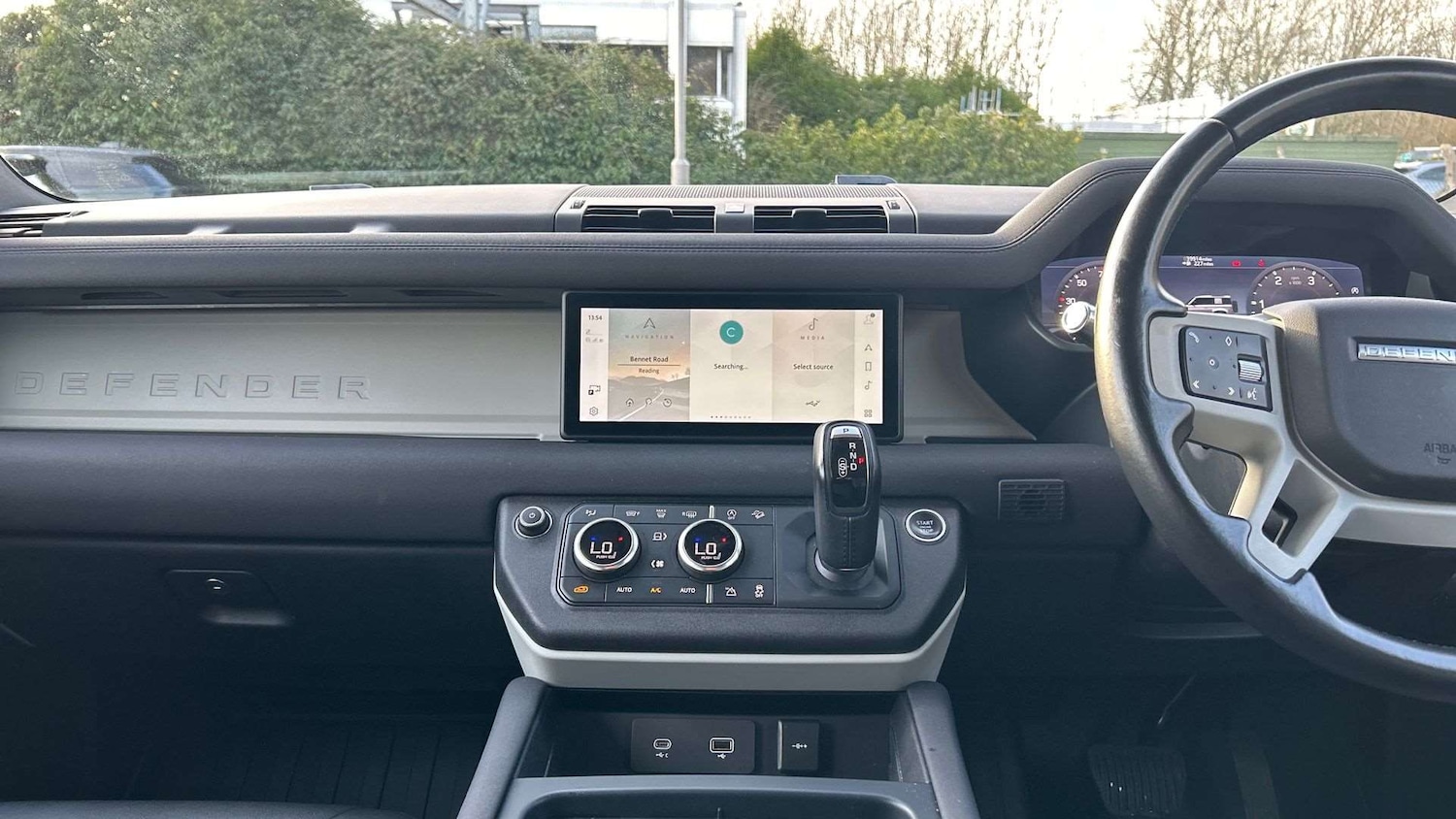 Used Land Rover Defender 2021 for sale - 77032158: Photo 14