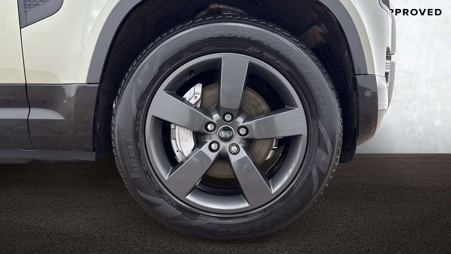 Used Land Rover Defender 2024 for sale - 77348115: Photo 8