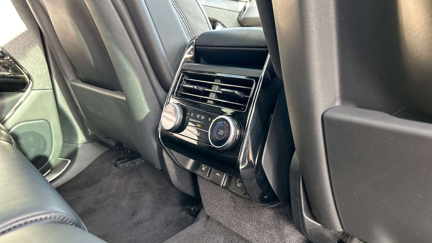 Used Land Rover Range Rover Sport 2024 for sale - 76746065: Photo 18