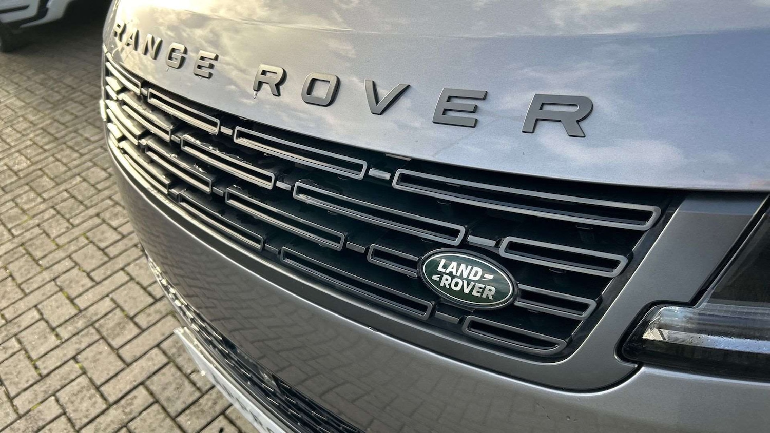 Used Land Rover Range Rover Sport 2024 for sale - 76746065: Photo 30