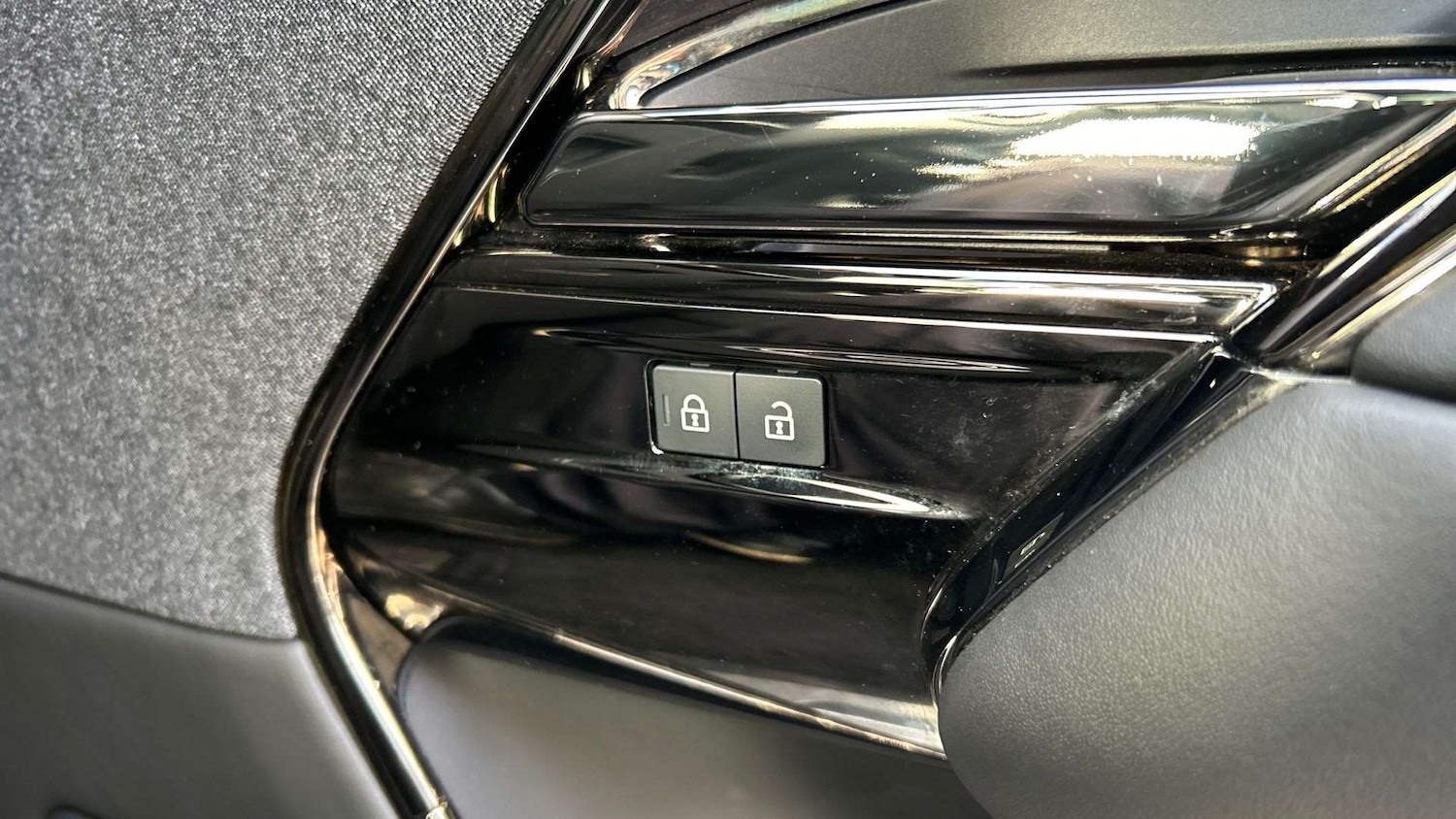 Used Land Rover Range Rover Sport 2024 for sale - 76746065: Photo 32