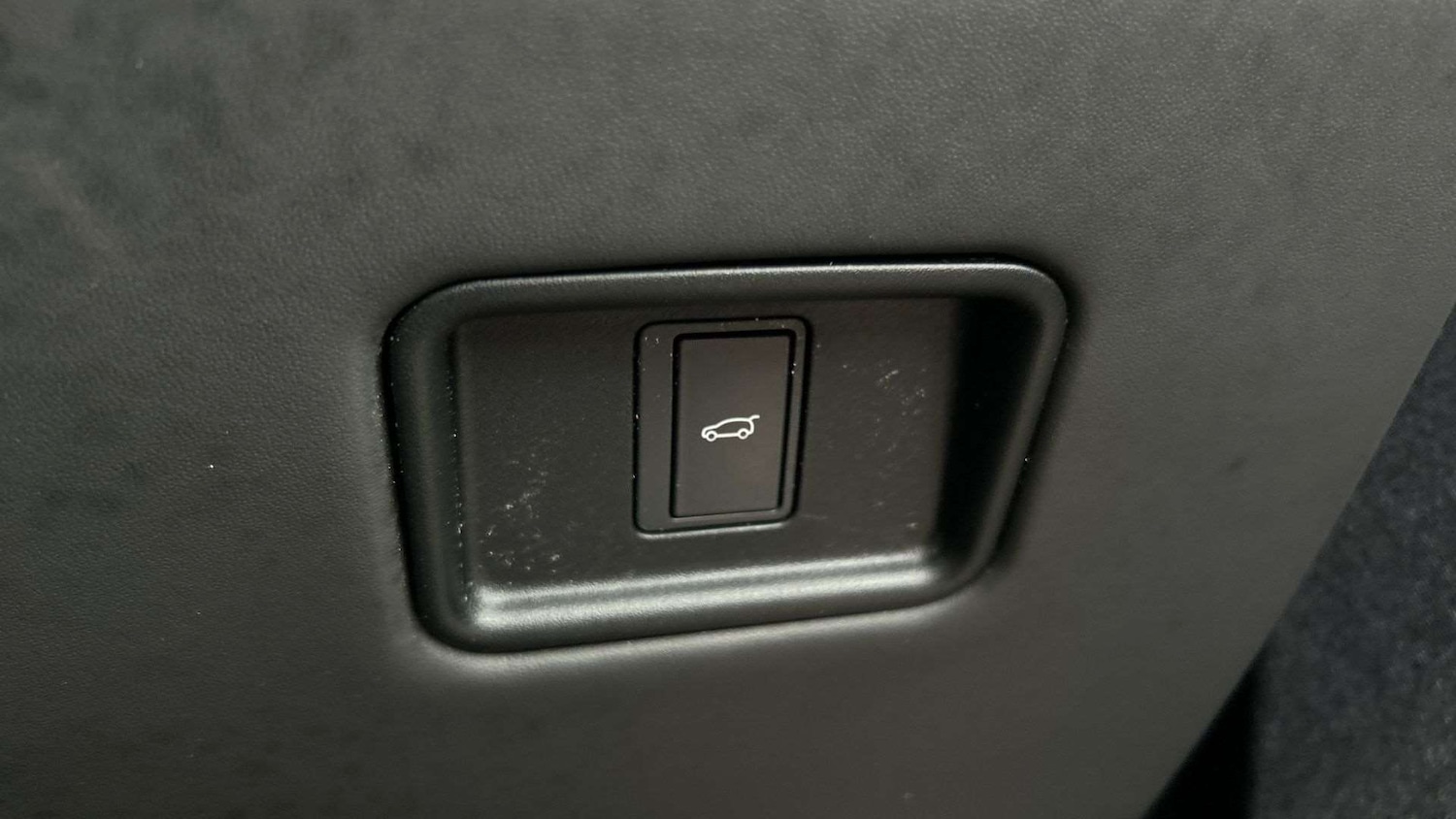 Used Land Rover Range Rover Sport 2024 for sale - 76746065: Photo 33