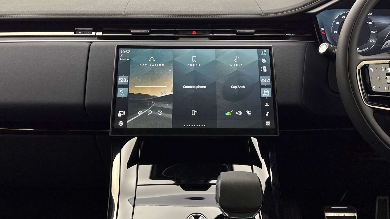 Used Land Rover Range Rover Sport 2024 for sale - 77787171: Photo 14