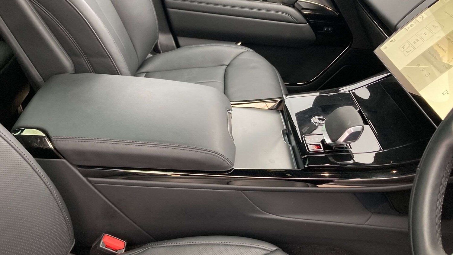 Used Land Rover Range Rover Sport 2024 for sale - 77787171: Photo 33