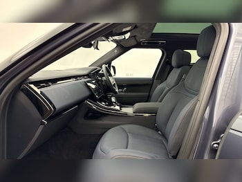Used Land Rover Range Rover Sport 2024 for sale - 77787171: Photo