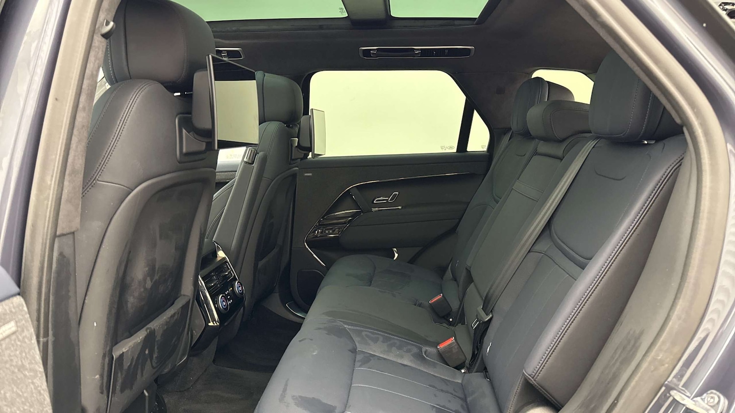 Used Land Rover Range Rover Sport 2024 for sale - 77787171: Photo 4