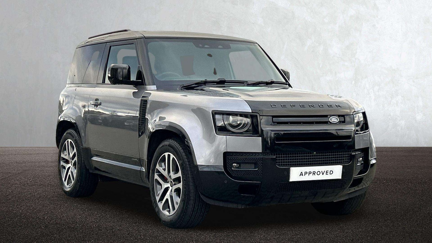 Used Land Rover Defender 2024 for sale - 76705209: Photo 1