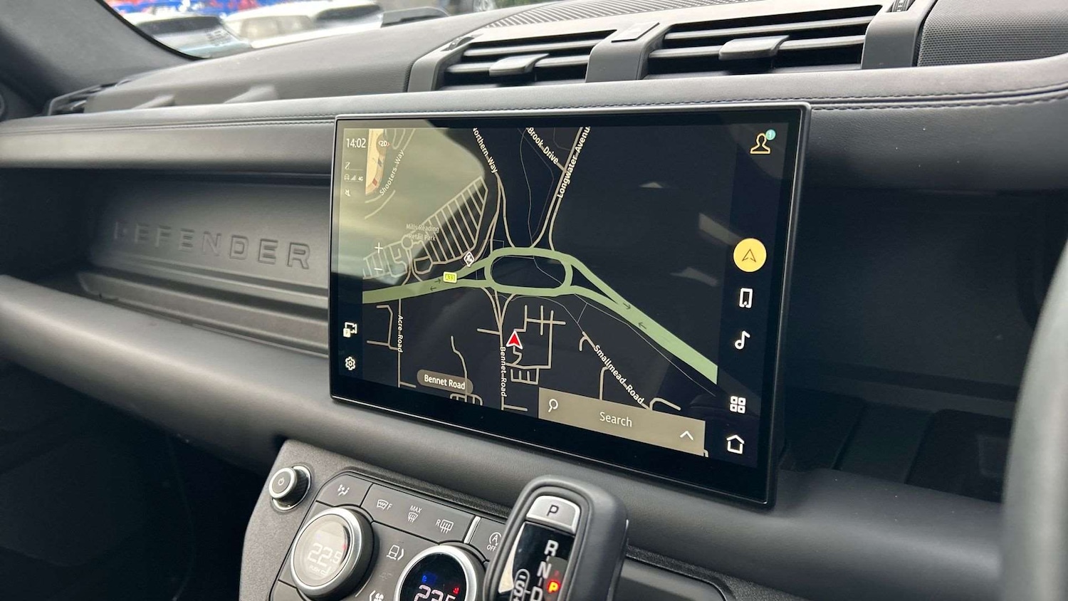 Used Land Rover Defender 2024 for sale - 76705209: Photo 11