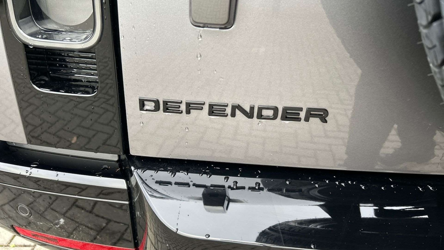 Used Land Rover Defender 2024 for sale - 76705209: Photo 26