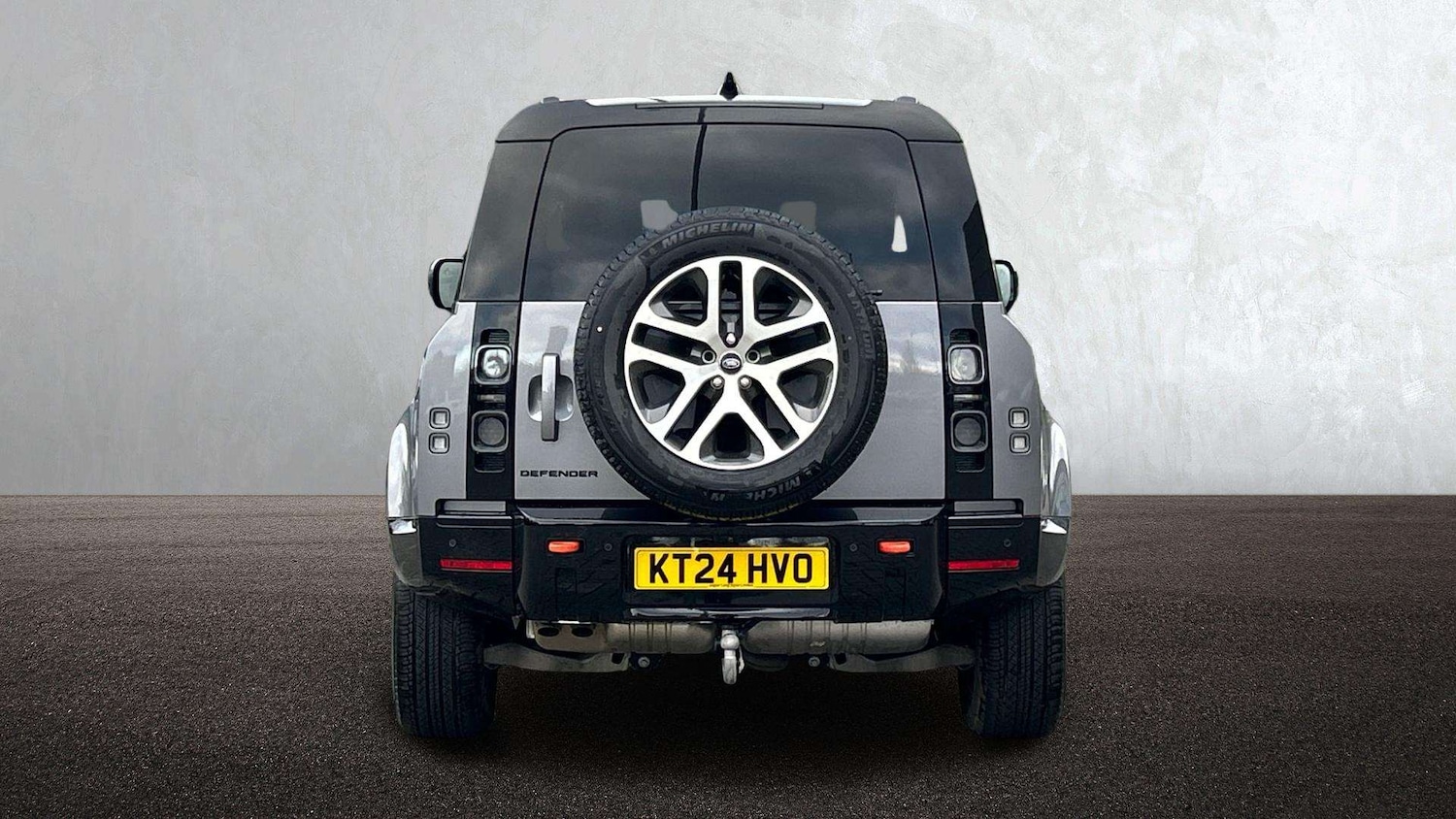 Used Land Rover Defender 2024 for sale - 76705209: Photo 6