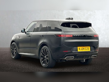 Used Land Rover Range Rover Sport 2024 for sale - 77648812: Photo