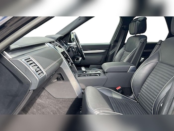 Used Land Rover Discovery 2022 for sale - 79443848: Photo