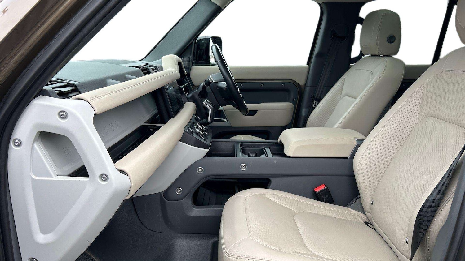 Used Land Rover Defender 2022 for sale - 76460350: Photo 3