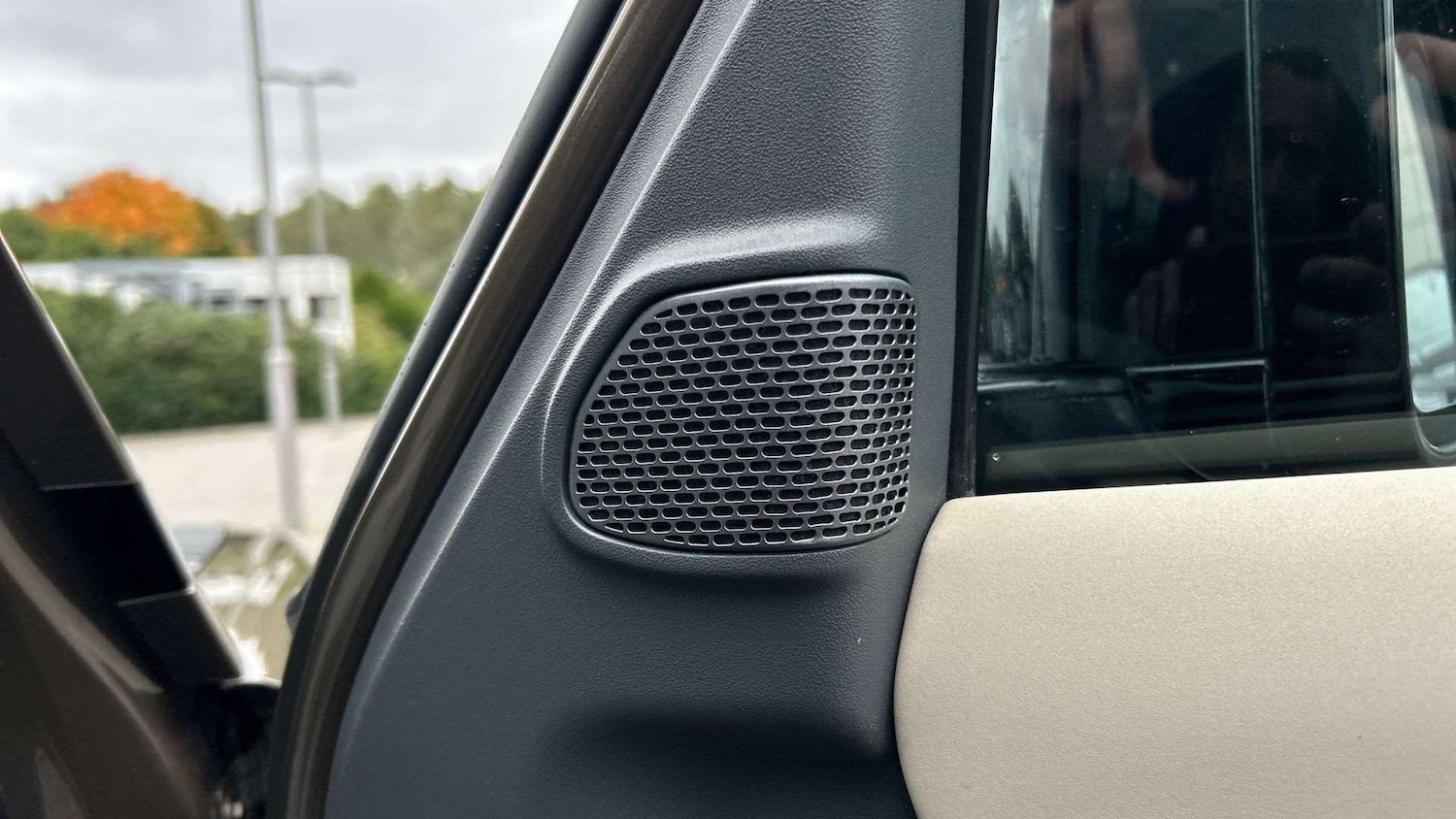 Used Land Rover Defender 2022 for sale - 76460350: Photo 31