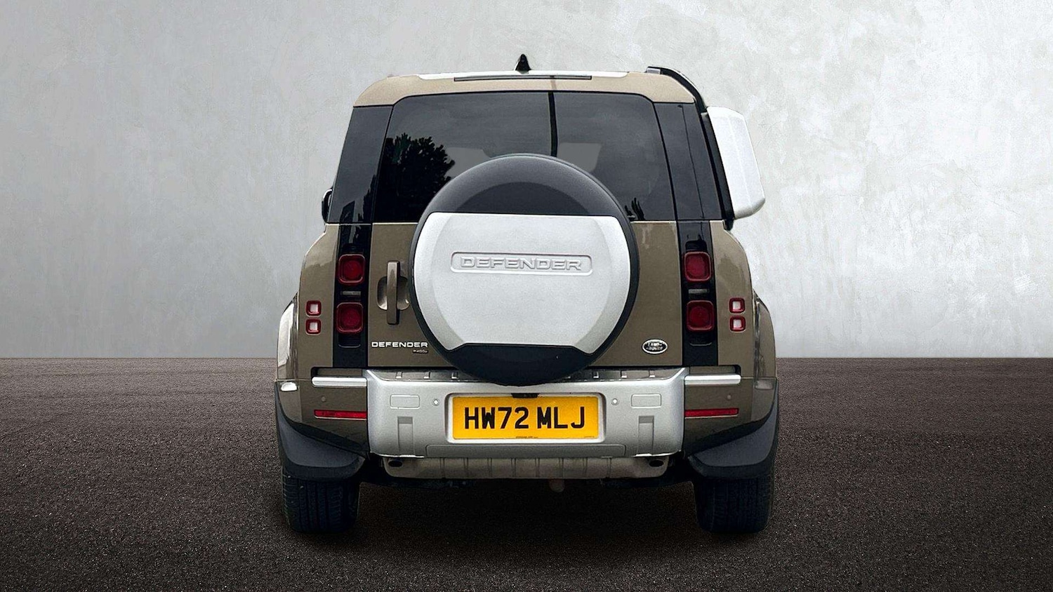 Used Land Rover Defender 2022 for sale - 76460350: Photo 6