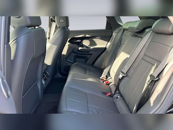 Used Land Rover Range Rover Evoque 2024 for sale - 78104502: Photo